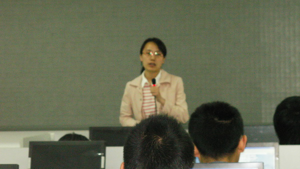 http://web.cupl.edu.cn/html/files/2012/10/24/20121024105508487185415.jpg